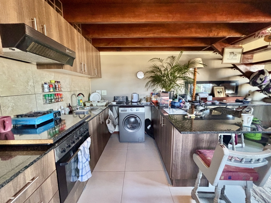 1 Bedroom Property for Sale in Sunridge Western Cape